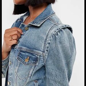 NWOT Express Puff Sleeves Jean Jacket Size Medium